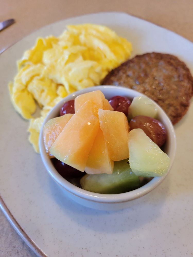 Iron Skillet Restaurant Logo