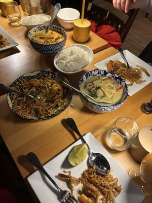 Circles Thai (Northern Liberties) by null