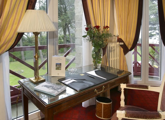 Hotel Le Castel Marie-Louise La Baule by null