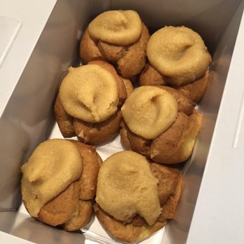 Liliha Bakery - Coco puffs - Bakeries Near Me - Honolulu, Hawaii