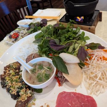Saigon Kitchen - Bon 7 Mon - Vietnamese Near Me - San Jose, California Saigon Kitchen - Bon 7 Mon - Vietnamese Near Me - San Jose, California