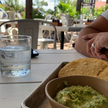 Bartaco - Orlando - Small guac & chips you break yourself-- a cool concept. - Tacos Near Me - Orlando, Florida
