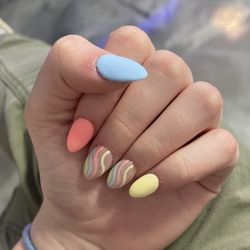 Diamond Nails