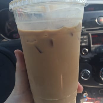 Java Loco - Iced vanilla latte - Coffee & Tea Near Me - Alexandria, Virginia