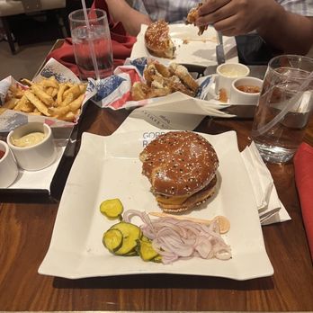 Gordon Ramsay Burger Las Vegas - Food - Burgers Near Me - Las Vegas, Nevada Gordon Ramsay Burger Las Vegas - Food - Burgers Near Me - Las Vegas, Nevada