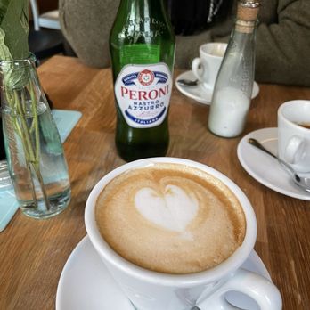 Café Centrale - Cafes Near Me - Hamburg, HH