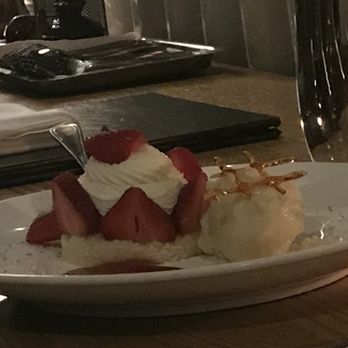 Le Garde Côte - Mediterranean Near Me - Montreal, Quebec