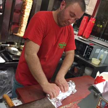 Ali Haydar KEBAB - Unlike most kebab places, rolling a galette at Ali Haydar does not involve rolling the dice. Photo by Adam Rogers - Turkish Near Me - Geneva, GE