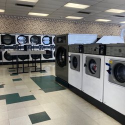 Benny's Laundry - Washing machines and dryers.