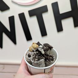 Sweet Charlie's - Wonderfilled mini cup