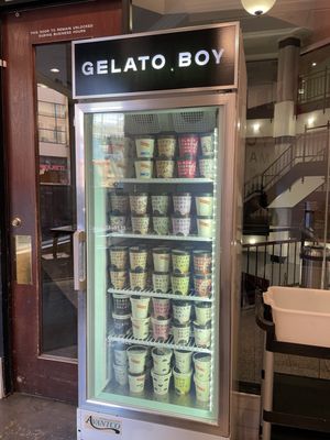 Gelato Boy by null