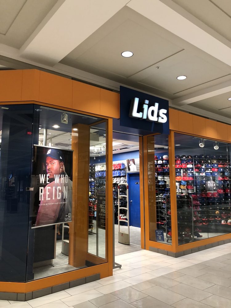 LIDS 10000 California St, Omaha, Nebraska Hats Phone Number Yelp