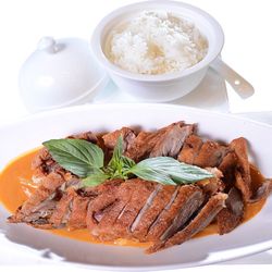 Viet Royal - Ente Curry. Hauptgerichte