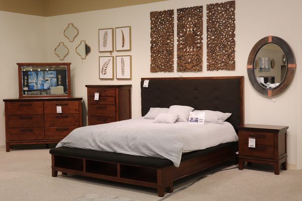 Ashley Store + Outlet by null