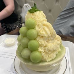 Oakobing - Mango Melon Shaved Ice