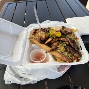 Kusina Colorado - Pancit and lumpia - Food Trucks Near Me - St. Augustine, Florida