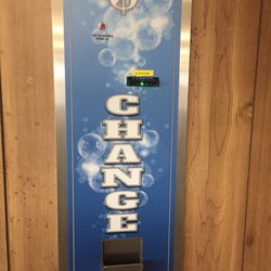 Navajo Trails Laundry & Dry Cleaning - A change machine that works