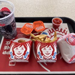 Wendy's - Jr. Cheeseburger 4 for $4 Meal