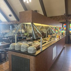 Village Inn Pizza Parlor