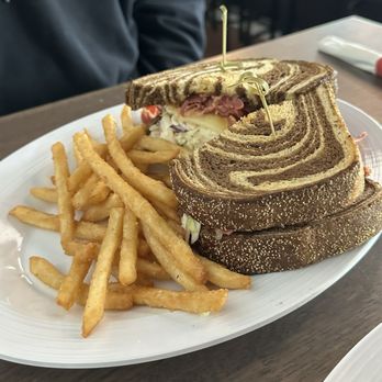 Mulligans Arcade & Tavern - Reuben - Arcades Near Me - Garner, North Carolina