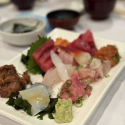 Sushi Gen - Sashimi Dinner