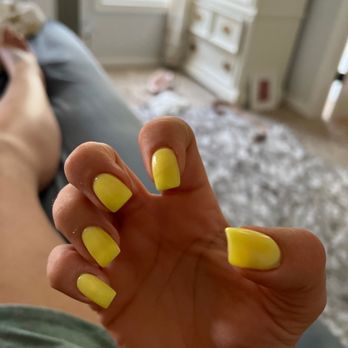 Green Hills Nail Spa - Pointer finger cracked 2 days later - Nail Salons Near Me - Nashville, Tennessee Green Hills Nail Spa - Pointer finger cracked 2 days later - Nail Salons Near Me - Nashville, Tennessee