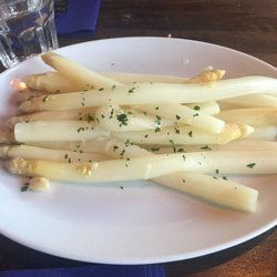 The White Asparagus pop up, delicious