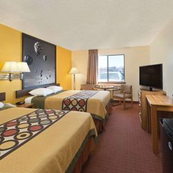 Super 8 by Wyndham Alamogordo - 2 Queen Beds Room