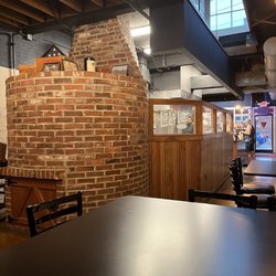 Epic Pizza & Subs - Inside