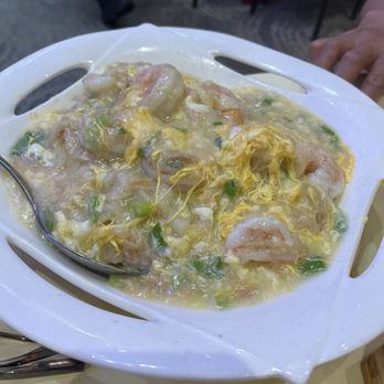 Fusion Delight - Chow fun with shrimp & lobster sauce - Chinese Near Me - San Leandro, California