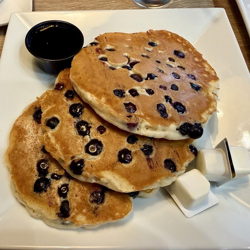 Blueberry pancakes