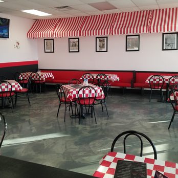 Greek's Pizzeria - Interior dining is now available but no wait staff during my visit - Mooresville, IN Greek's Pizzeria - Interior dining is now available but no wait staff during my visit - Mooresville, IN