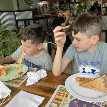 Caputo's Pizza - Pizza Near Me - Middletown, New York