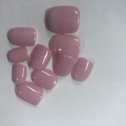 This was my manicure after less than 40 hours!