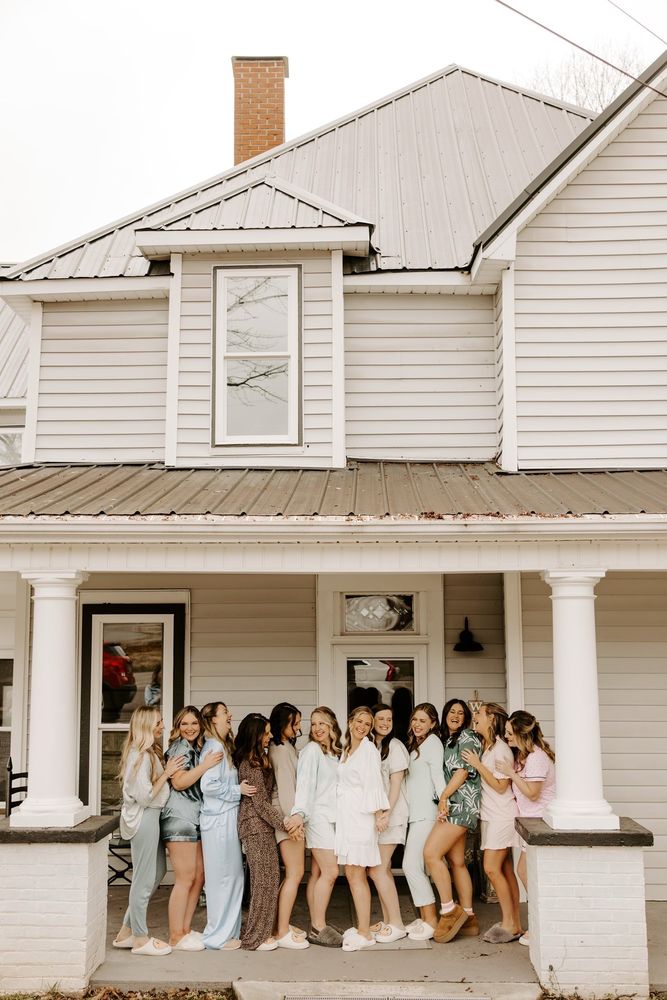 STONECIPHER MANOR Updated August 2024 55 Photos 202 Roberts St