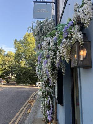 No. Fifty Cheyne by null