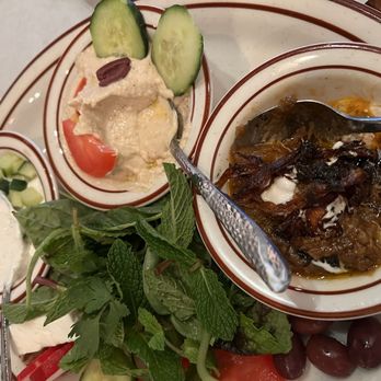 Daryoush - Appetizer plate - Persian/Iranian Near Me - Walnut Creek, California Daryoush - Appetizer plate - Persian/Iranian Near Me - Walnut Creek, California