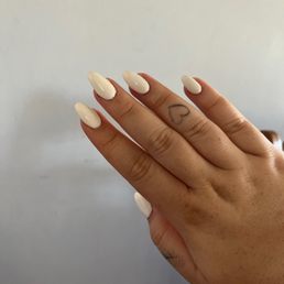 Medium length almond nails with gel $38 Medium length almond nails with gel $38