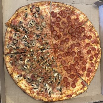 Enzo's Pizzeria - Pizza Near Me - Los Angeles, California