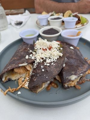 Just Dinner on Dunlavy by null