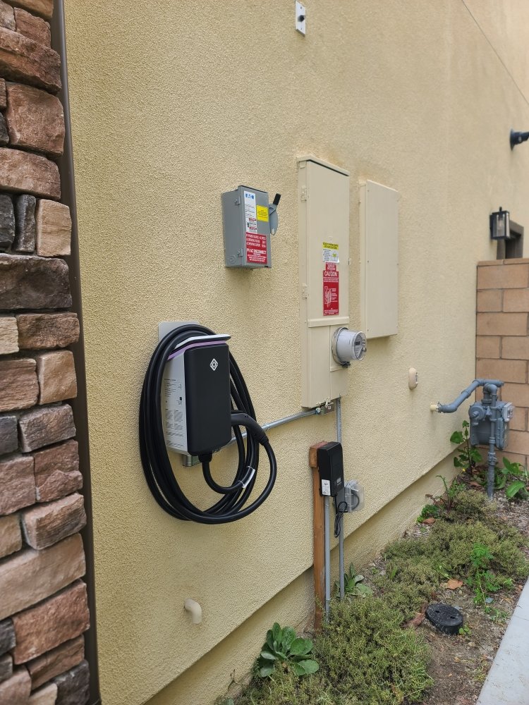 Slide of AmpZ Electrical