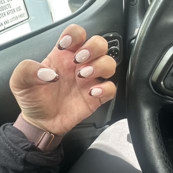 Jade Nail Studio - Nail Salons Near Me - Miami, Florida Jade Nail Studio - Nail Salons Near Me - Miami, Florida