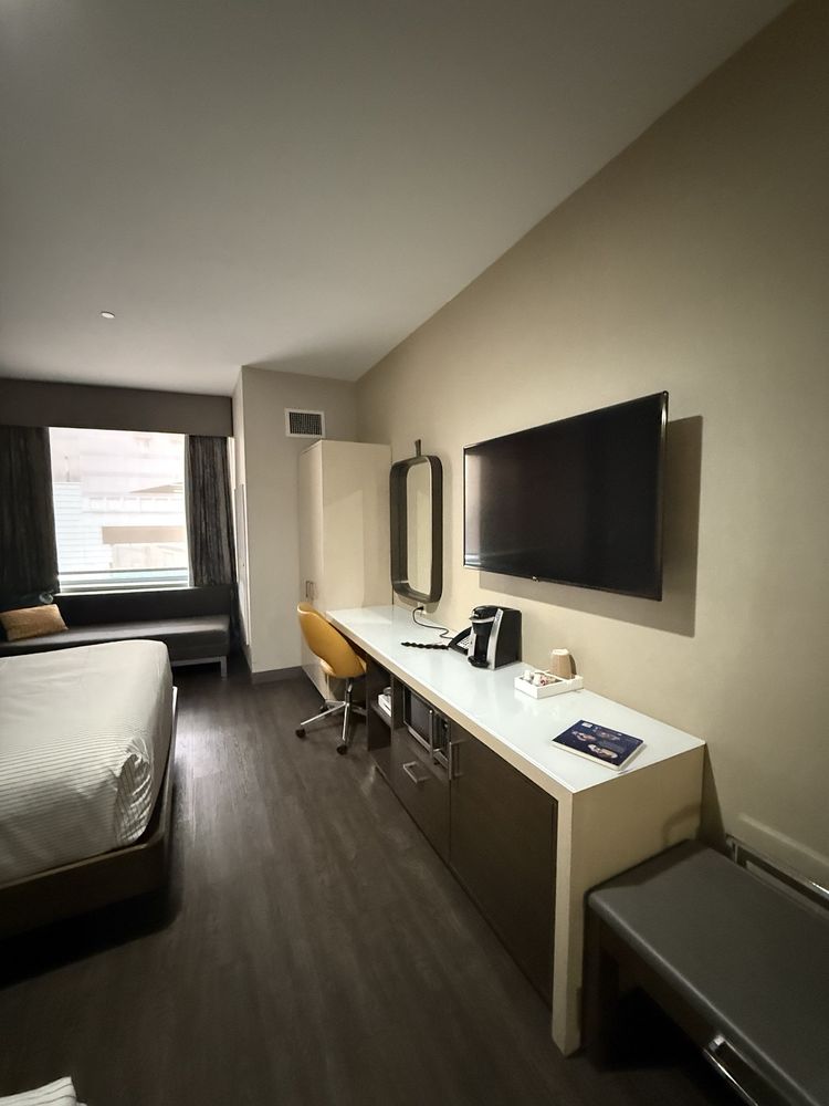 Cambria Hotel