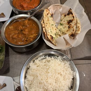 Curry Nation - Mango Pineapple Chicken, Chicken Tikka Masala, Cheese Garlic Naan - Indian Near Me - San Diego, California