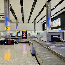 Heathrow Airport - Heathrow Airport (LHR)_Yelp_Sanju-26