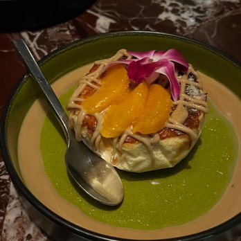 Como Como - Cheesecakes - Seafood Near Me - Miami Beach, Florida