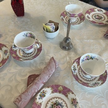 Lisa's Tea Treasures - decor - Tea Rooms Near Me - Campbell, California Lisa's Tea Treasures - decor - Tea Rooms Near Me - Campbell, California