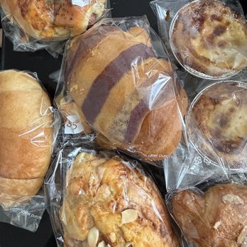 85°C Bakery Cafe-Stonestown - Coffee & Tea Near Me - San Francisco, California 85°C Bakery Cafe-Stonestown - Coffee & Tea Near Me - San Francisco, California