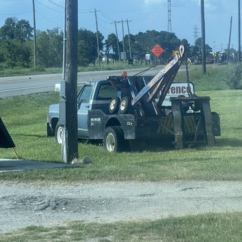 Lawrence Wrecker Service - The Best Wrecker they have .... - Auto Repair Near Me - Alvin, Texas Lawrence Wrecker Service - The Best Wrecker they have .... - Auto Repair Near Me - Alvin, Texas