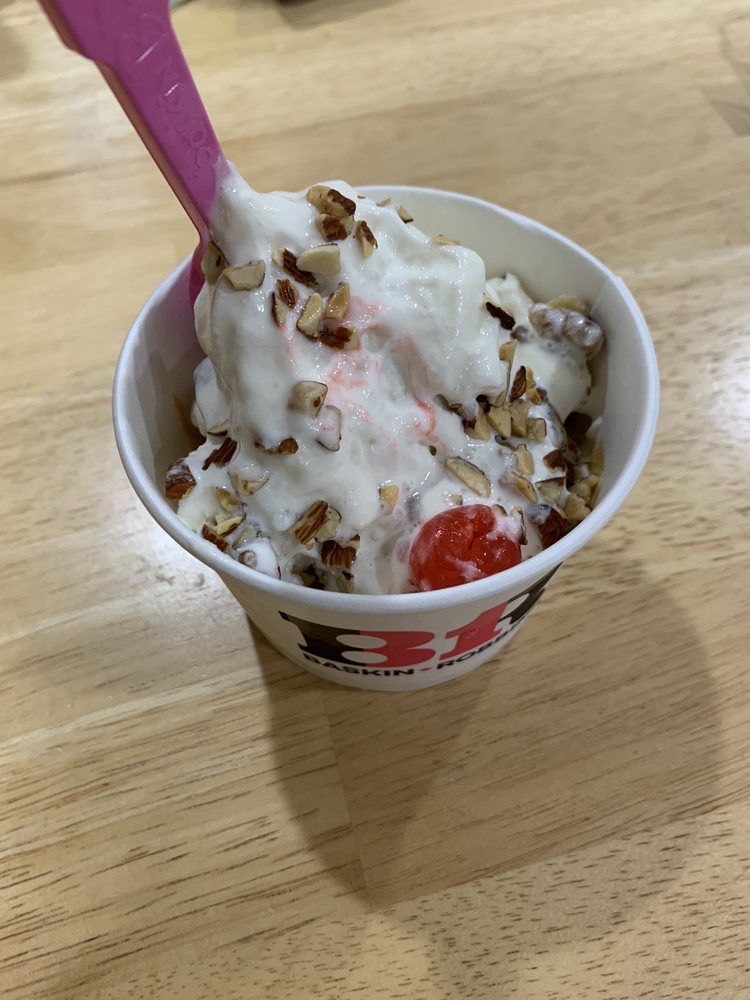 BASKINROBBINS 17 Photos & 27 Reviews 6664 Arlington Blvd, Falls